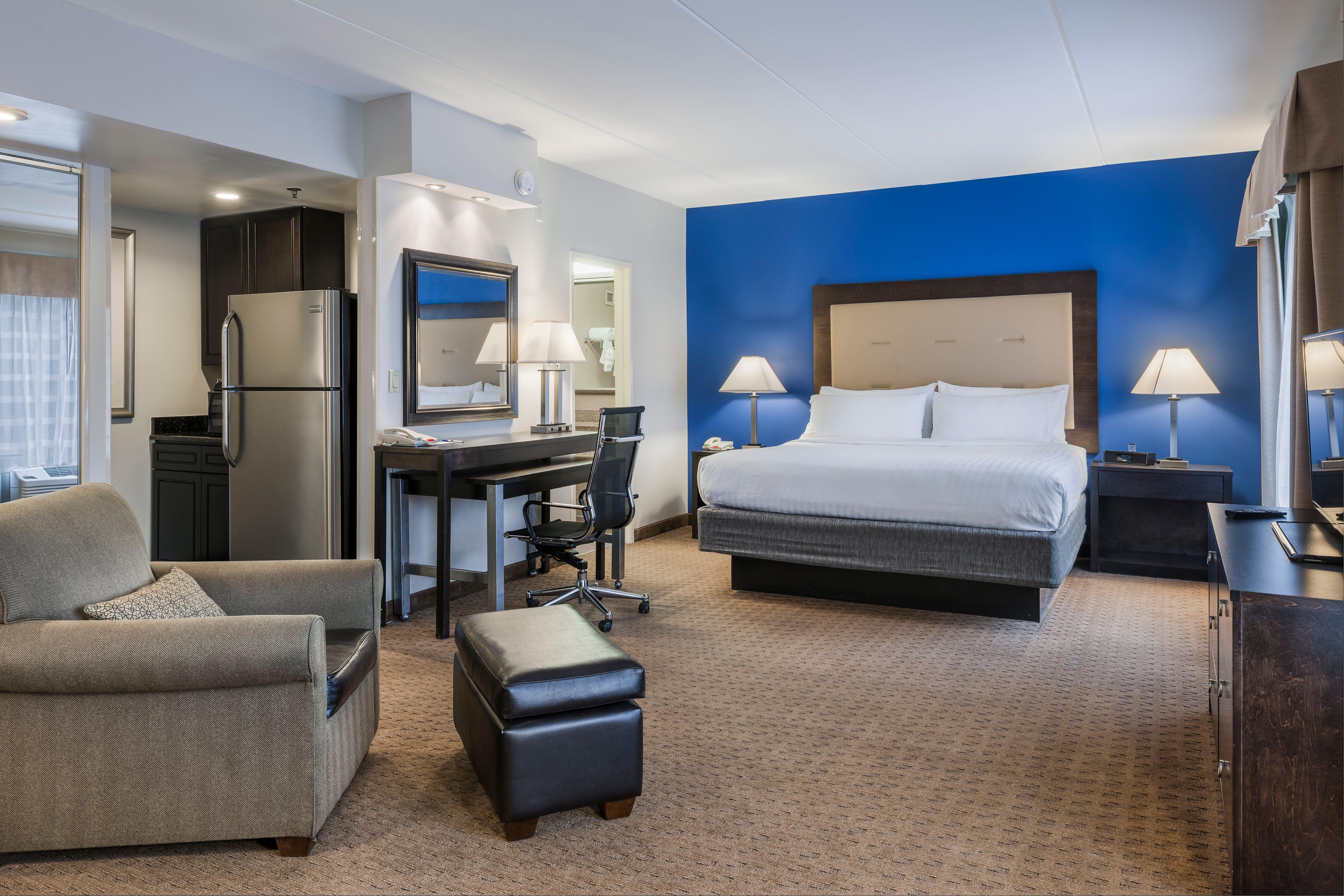 Holiday Inn Express & Suites Laurel Lakes By Ihg Екстер'єр фото