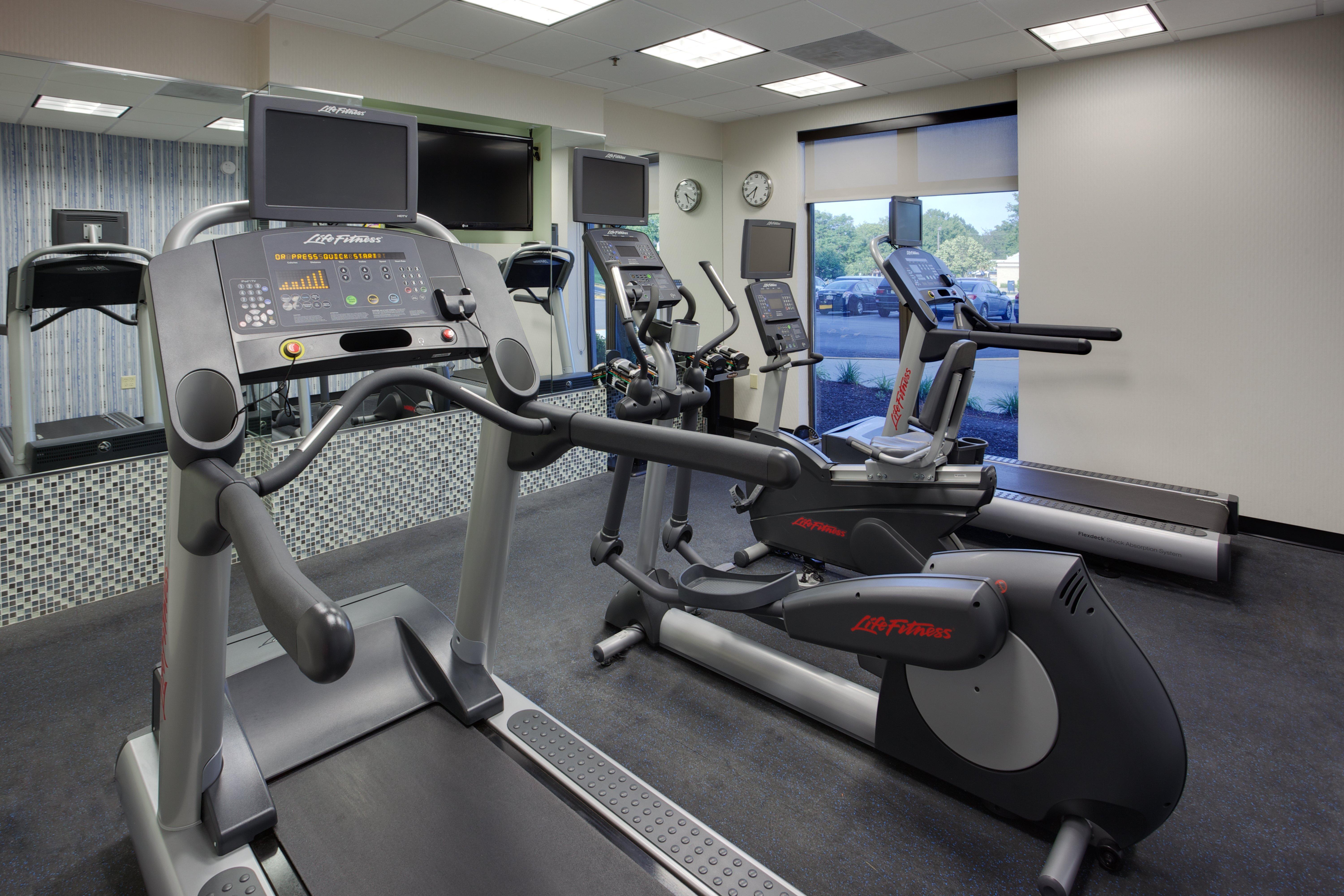 Holiday Inn Express & Suites Laurel Lakes By Ihg Екстер'єр фото