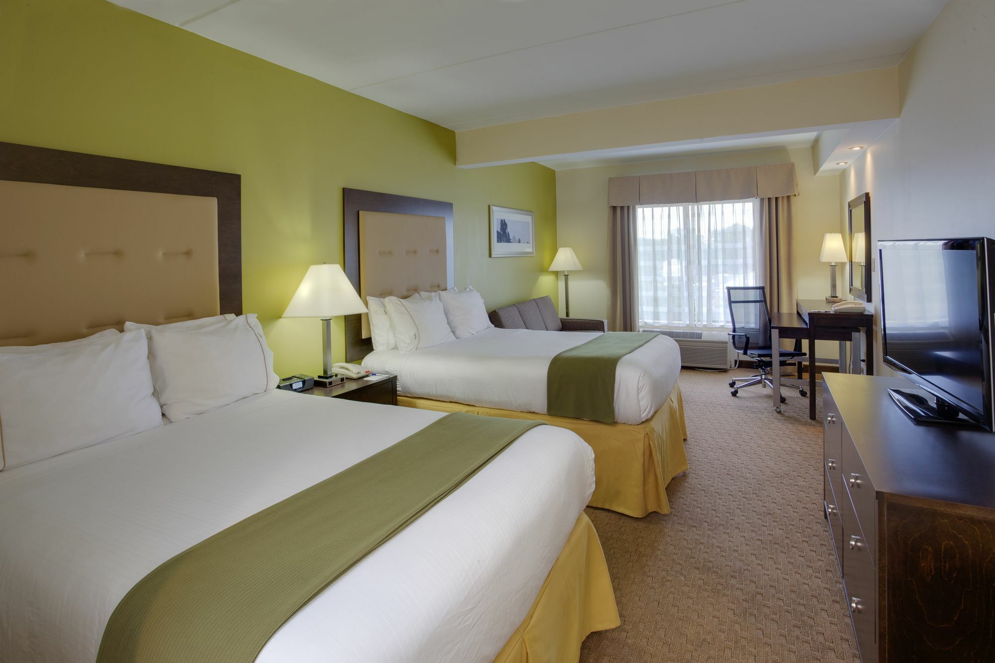 Holiday Inn Express & Suites Laurel Lakes By Ihg Екстер'єр фото