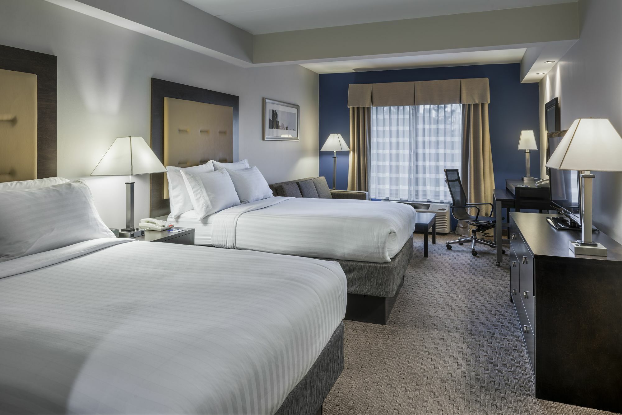 Holiday Inn Express & Suites Laurel Lakes By Ihg Екстер'єр фото